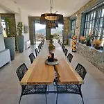 Otel Ioniso Boutique 3*