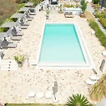 Ioniso Boutique 3*