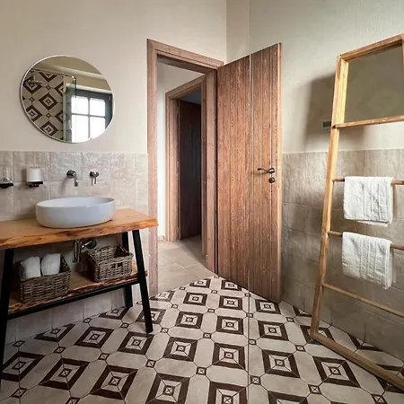 Ioniso Boutique 3* Vrazná